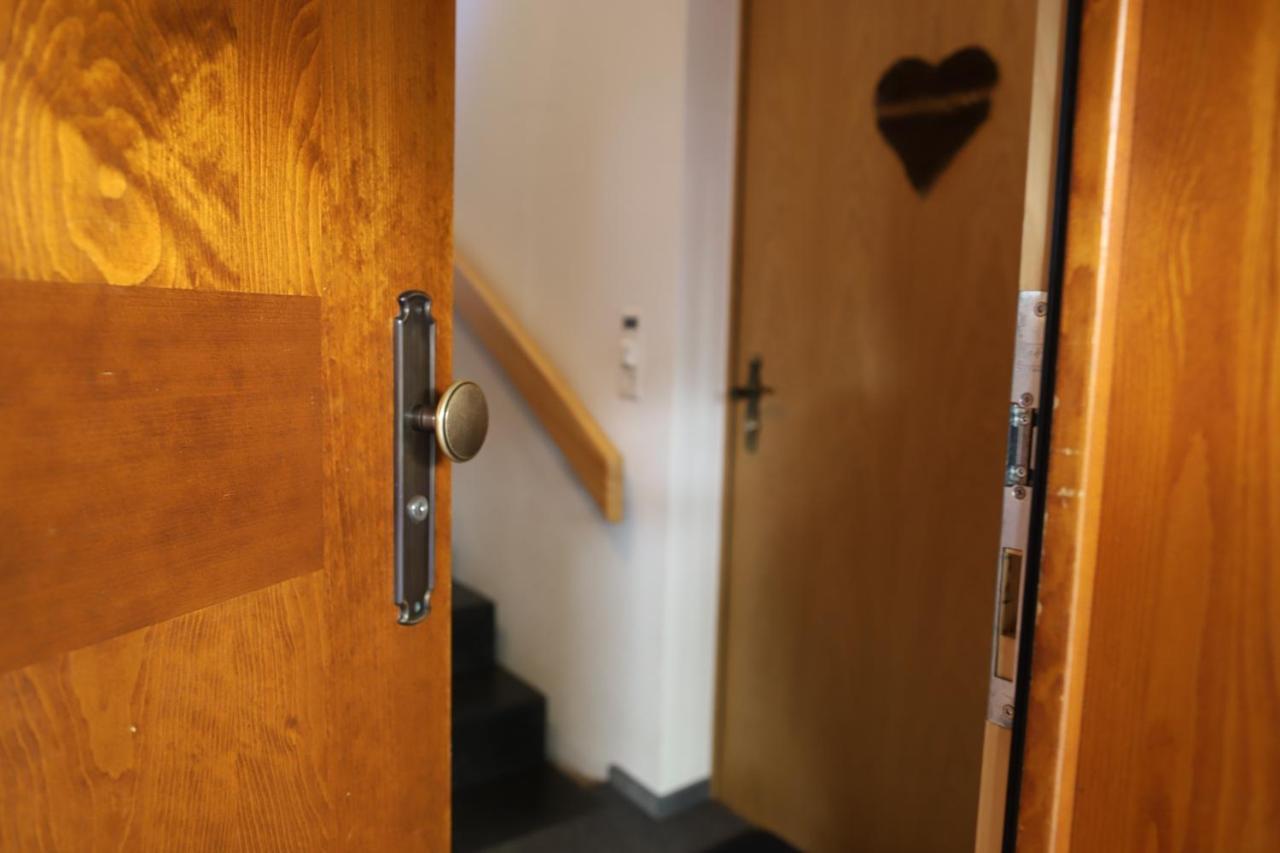 Apartament Excellent Flat With A Fantastic View Of The Eiger! Grindelwald Zewnętrze zdjęcie